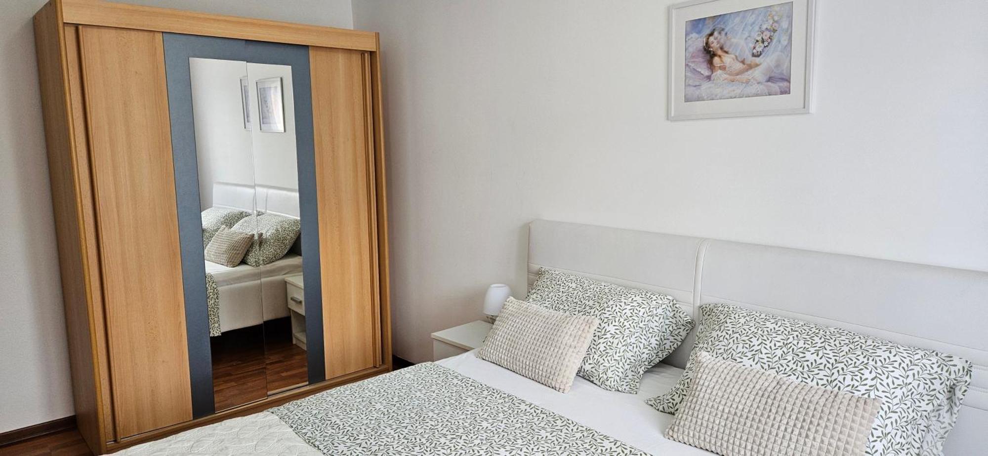 Apartment Laguna 08A Izola Buitenkant foto
