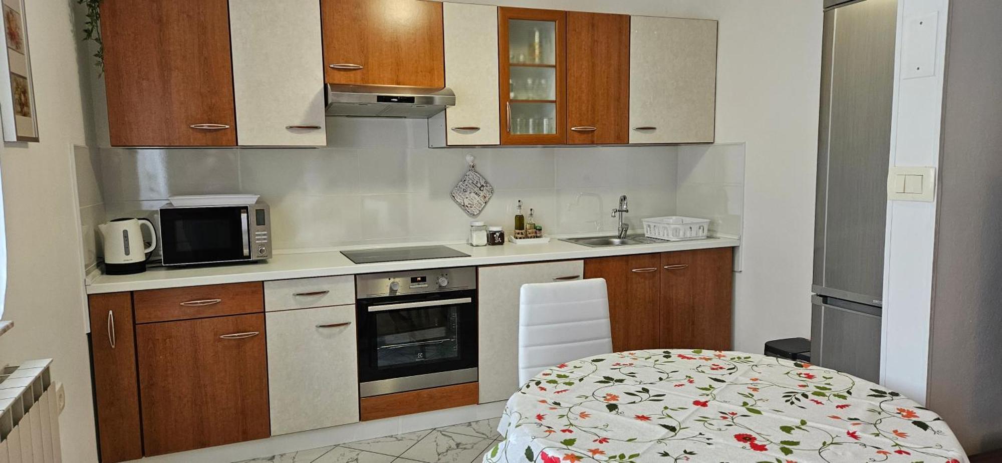 Apartment Laguna 08A Izola Buitenkant foto