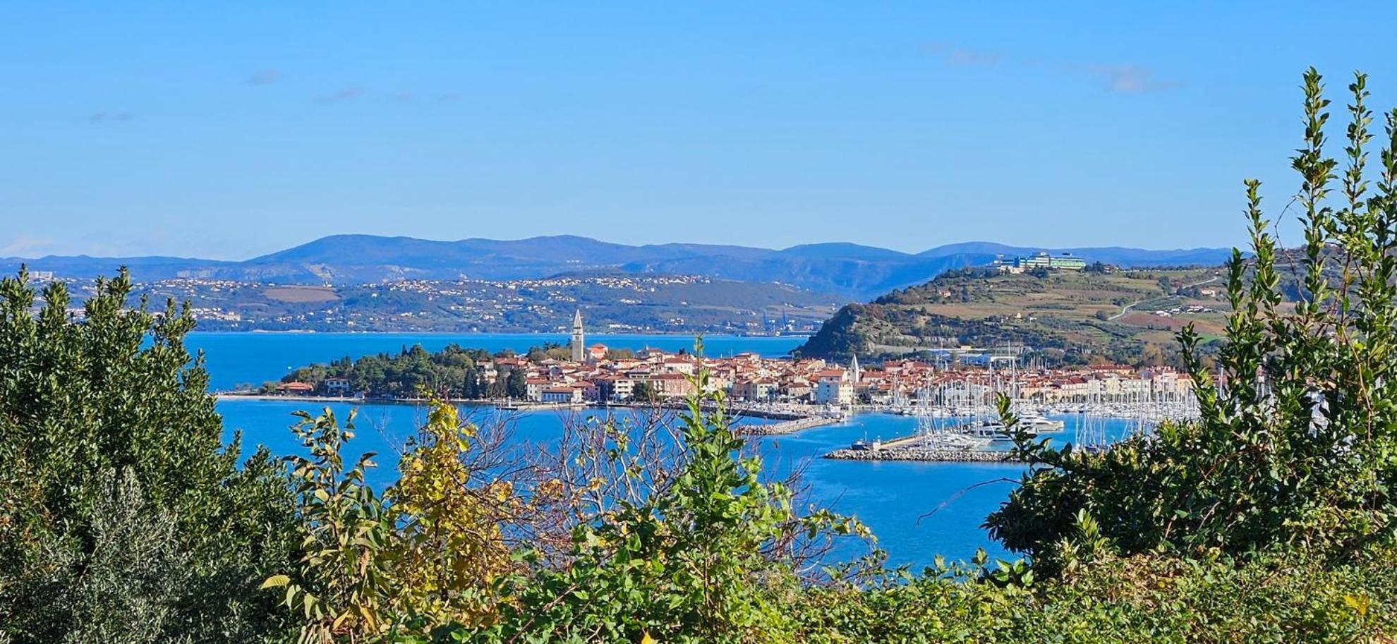 Apartment Laguna 08A Izola Buitenkant foto